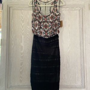NWT Rare Rachel Roy mixed media midi - M